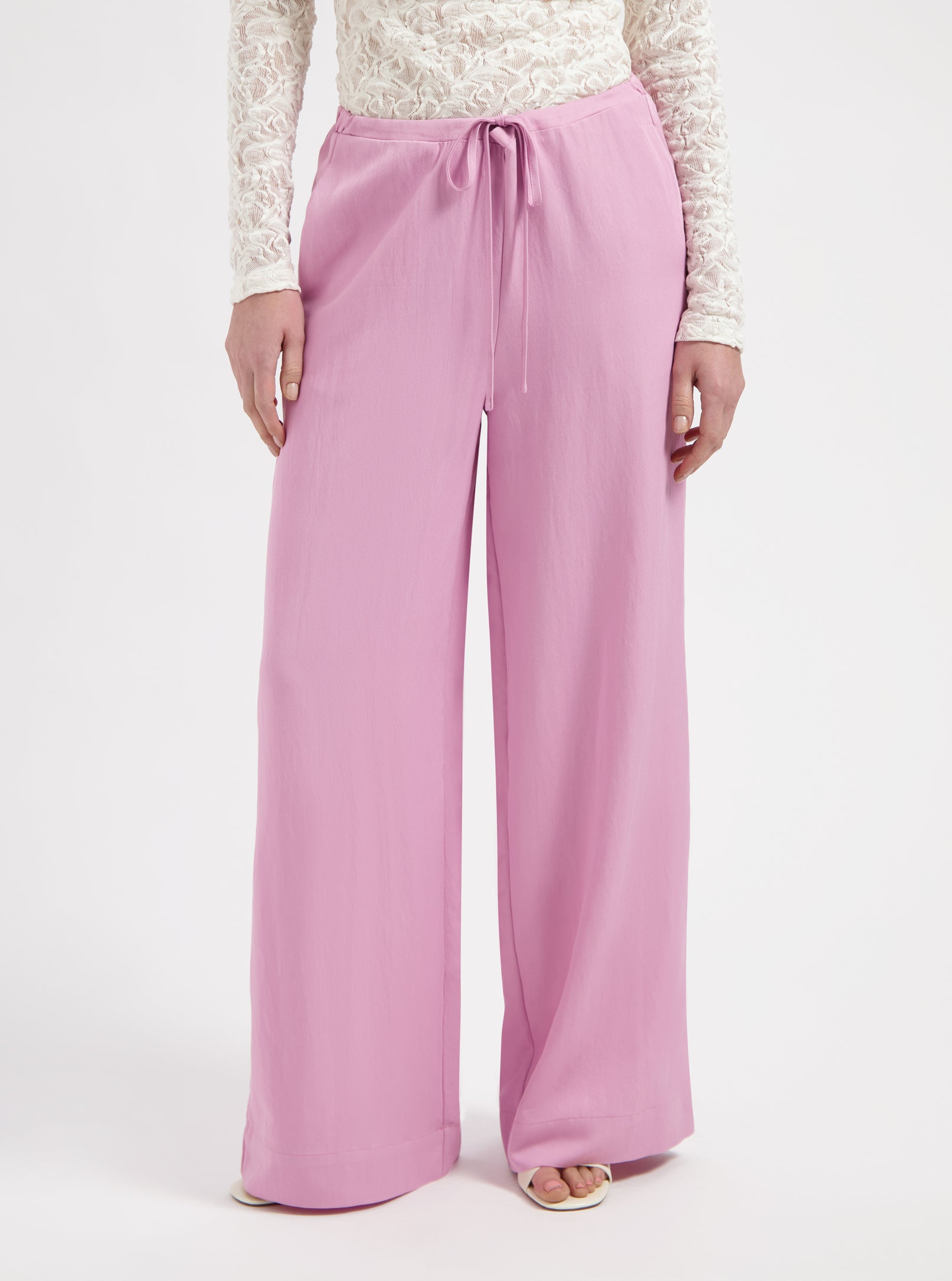 Pink wide-leg pants by Nous Sommes Labels