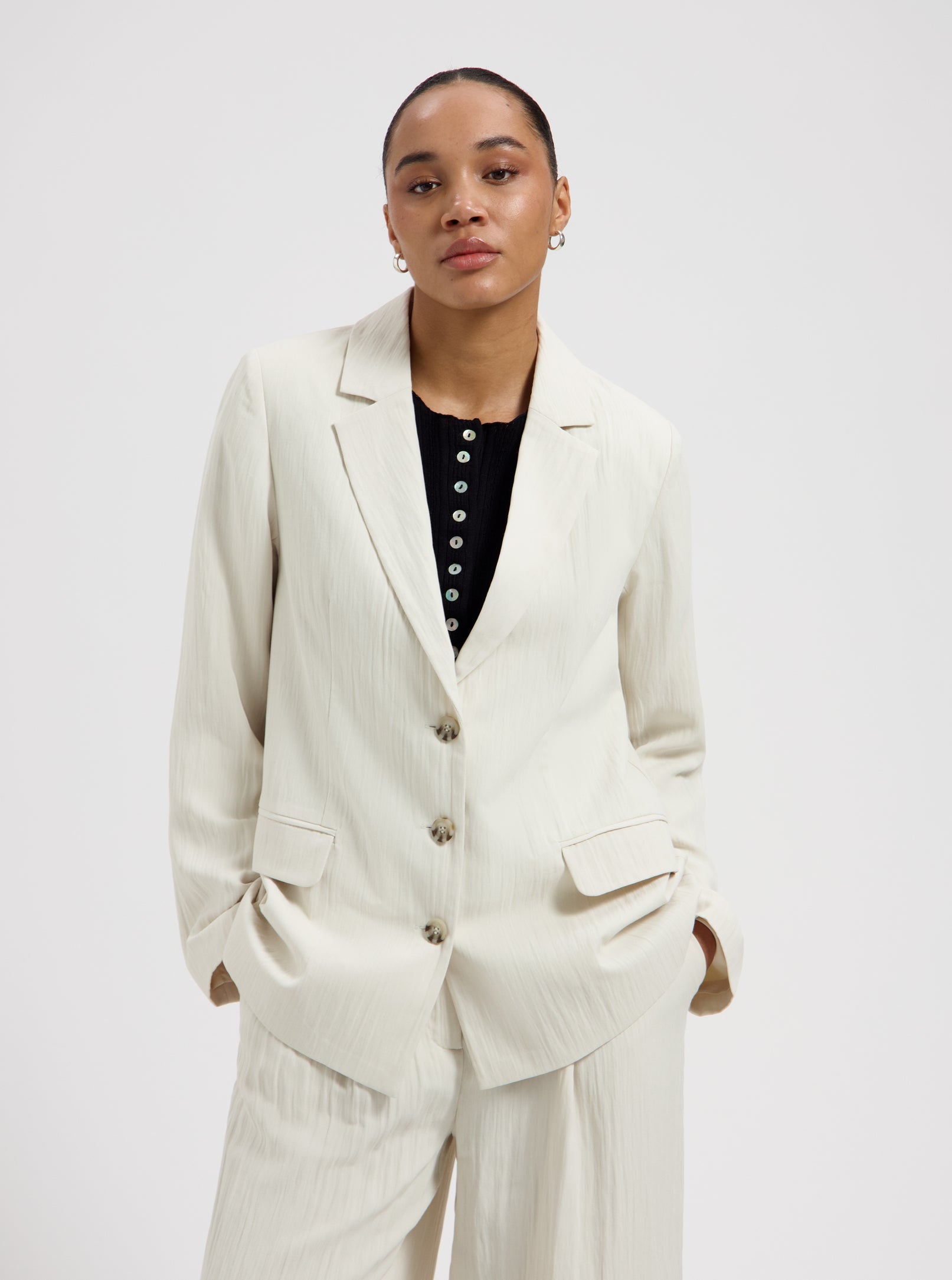 Off White lightweight blazer by Nous Sommes Labels