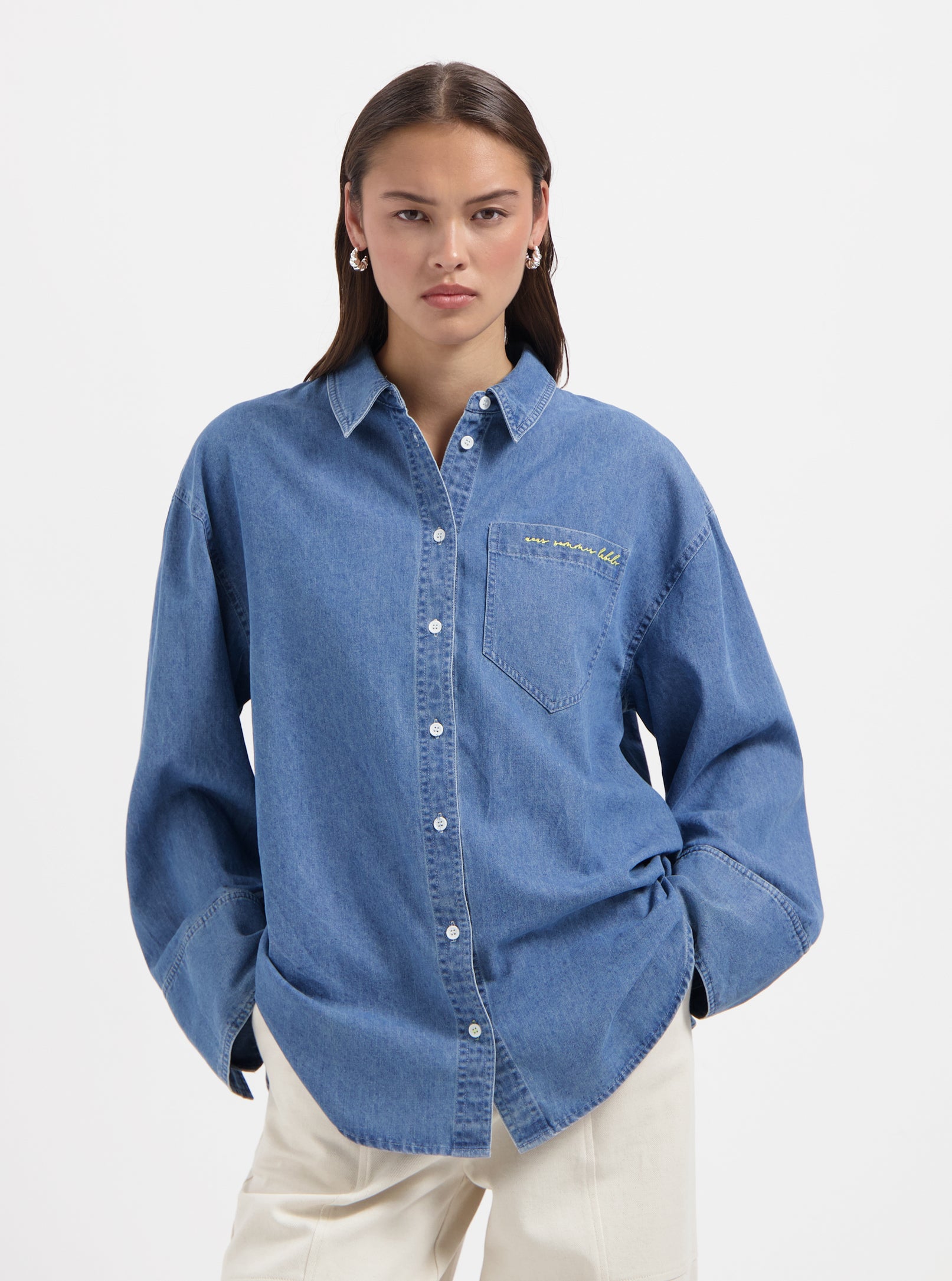 Greta Chambray Shirt Light Blue - Nous Sommes Labels – NOUS SOMMES