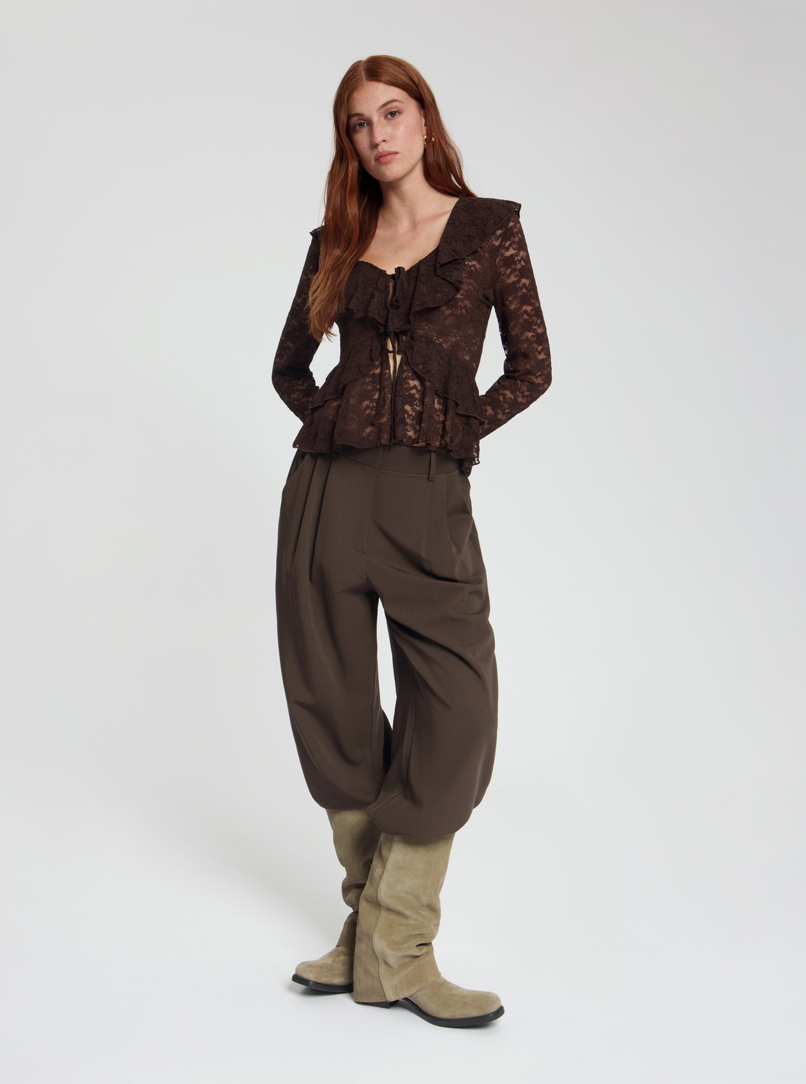 Model wearing Noor Lace top in brown - NOUS SOMMES LABELS 